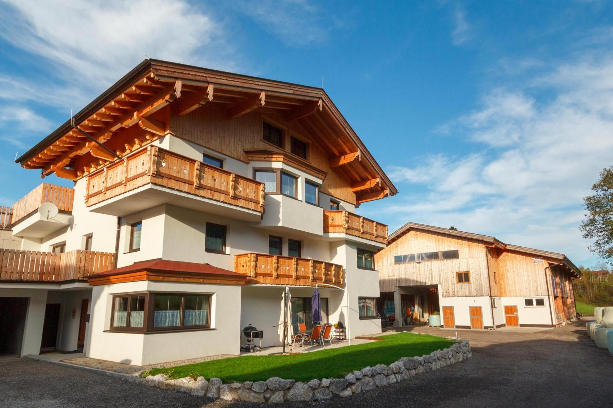 Ferienwohnung Am Bauernhof, Korbingerhof Rinn Exterior photo