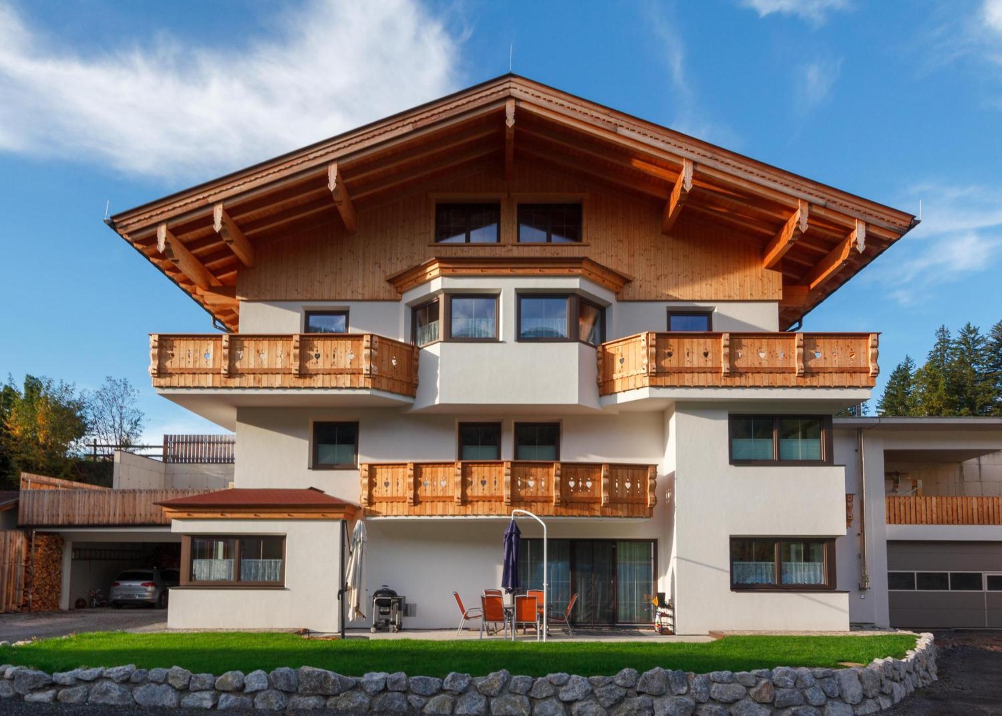 Ferienwohnung Am Bauernhof, Korbingerhof Rinn Exterior photo